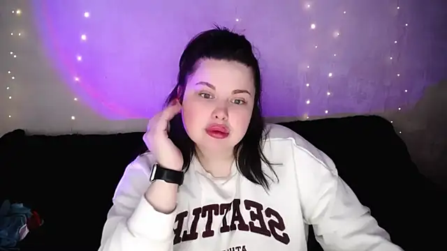 Emily Mo online show from February 28, 6:46 am