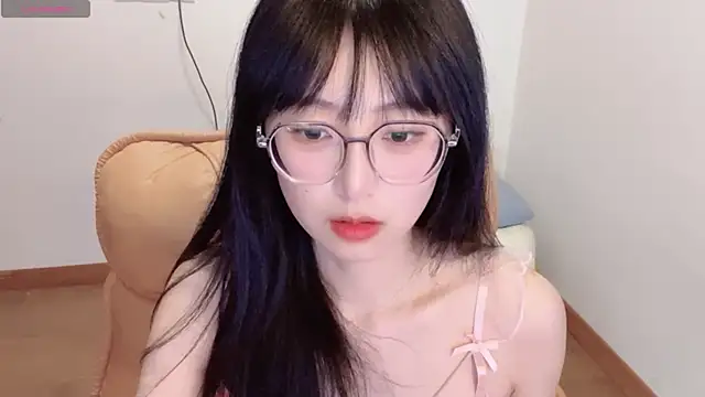 4uoki online show from November 15, 4:30 pm