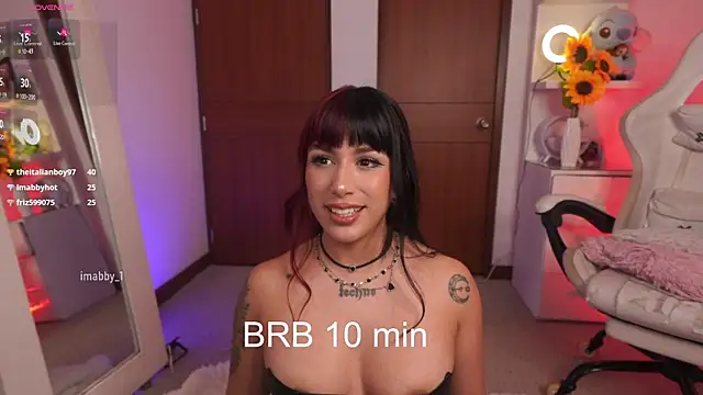 im abby  online show from July 31, 1:17 am