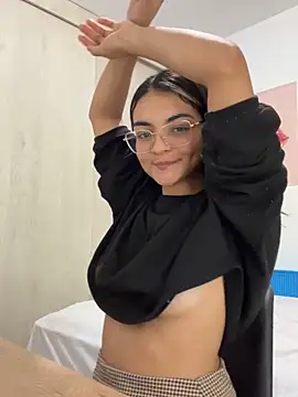 Cat2525 online show from March 7, 2:07 am