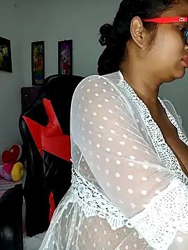 chalohott online show from July 8, 11:01 am