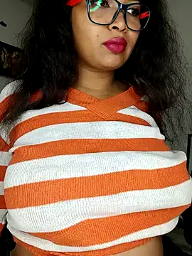 chalohott online show from August 2, 11:46 am