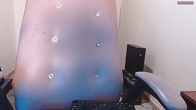 toxxxic cams online show from May 1, 4:48 am