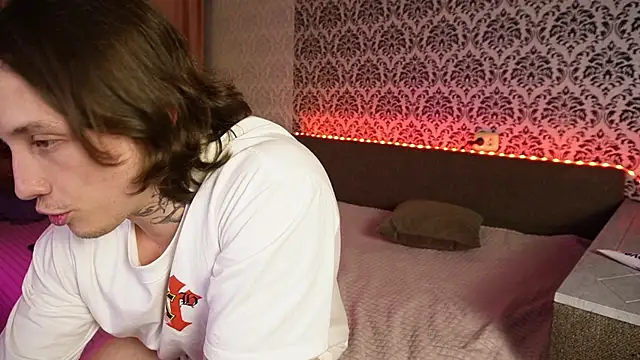 Sweet p1ays online show from May 3, 4:32 pm
