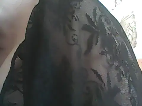 Snapshot of deluxpussy chatting on October 20, 7:00 am deluxpussy online show from October 20, 7:00 am