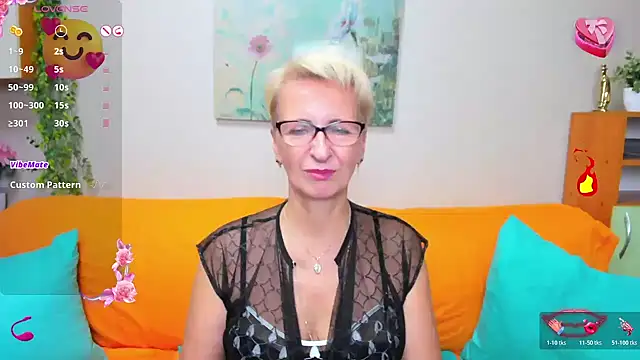 iamyourdream89 online show from October 22, 2:55 pm