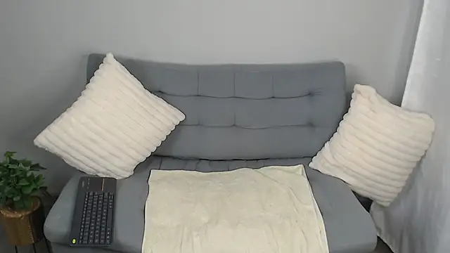 Amber Etan online show from July 15, 2:44 pm