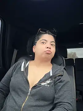 kimmiakiss22 online show from December 17, 10:03 pm