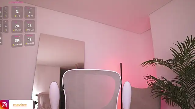 KendallRiseX online show from July 14, 10:21 am