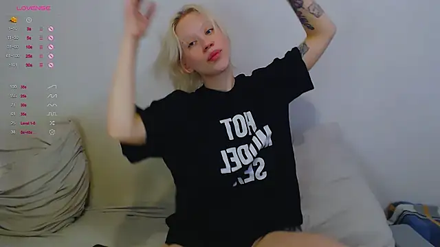 amelia lye online show from December 16, 4:46 pm