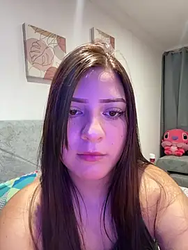 Zoe Lennoxx online show from June 18, 11:31 pm