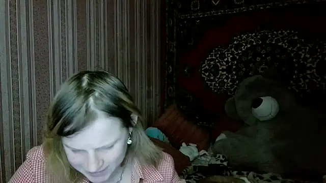 Kathlyn  Heath online show from December 14, 8:03 pm