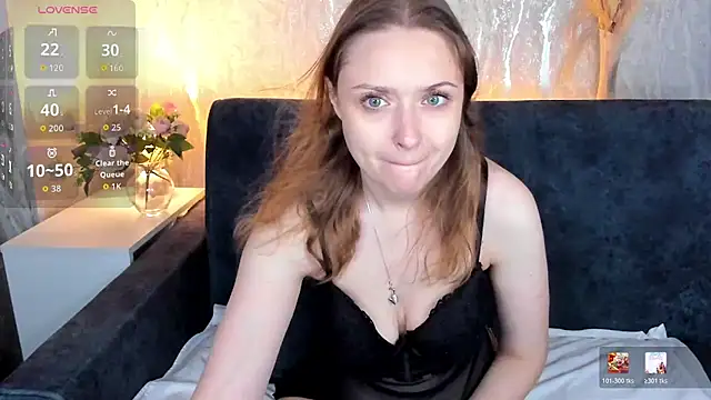 Linda Bryant online show from July 25, 1:01 am