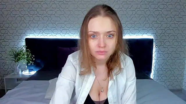 Linda Bryant online show from January 19, 12:51 am