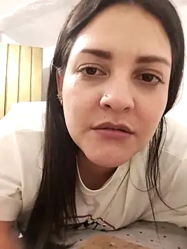 Mia Hampton online show from December 23, 3:32 am