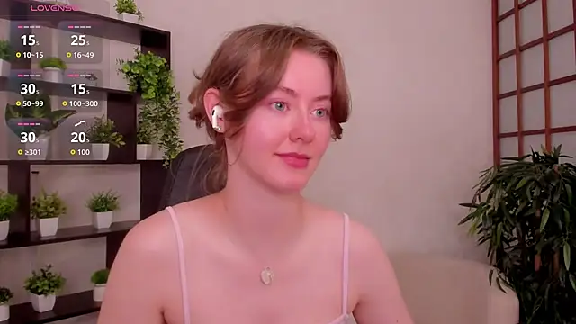 KateCuddle online show from July 21, 2:23 am