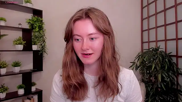 KateCuddle online show from July 29, 2:11 am