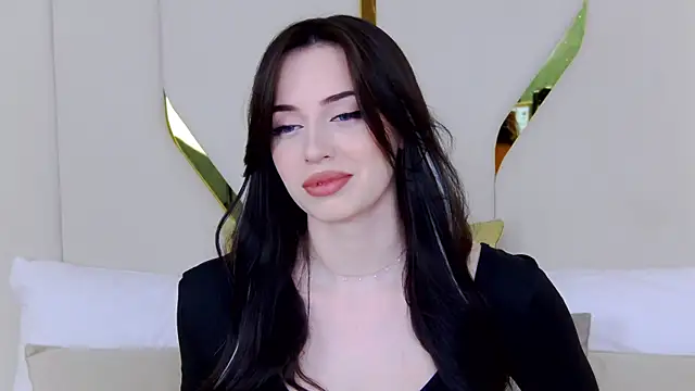 Betty Bridge online show from April 25, 3:31 am