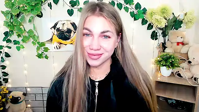 Sport Tall Doll online show from November 13, 11:09 am