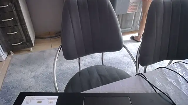 AmazingBitch online show from June 9, 12:48 pm
