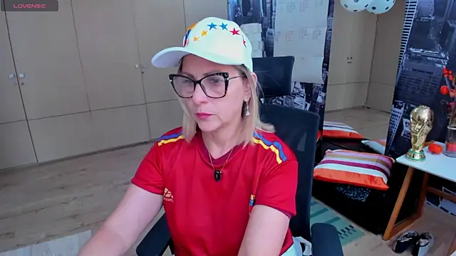 jane turner online show from June 29, 1:44 pm