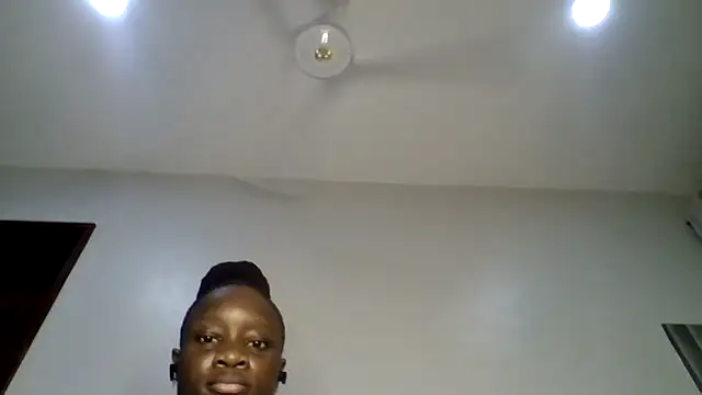 sweet sassy  online show from April 29, 2:48 am