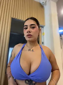 clarachanelricek online show from February 26, 8:08 pm