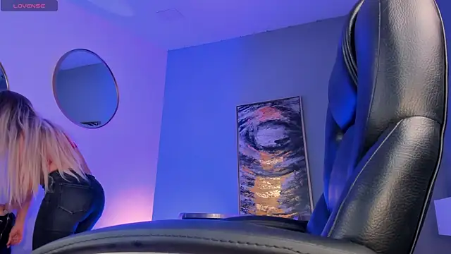 SophieBarnett online show from December 21, 1:43 am