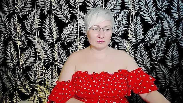 Olivia playful online show from August 3, 10:32 am