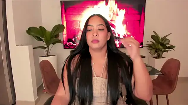 brunetenikole02 online show from March 1, 3:39 am