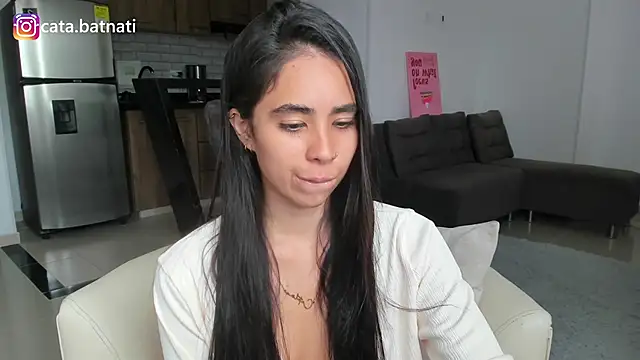 Snapshot of cata_batnati chatting on October 4, 5:06 pm cata batnati online show from October 4, 5:06 pm