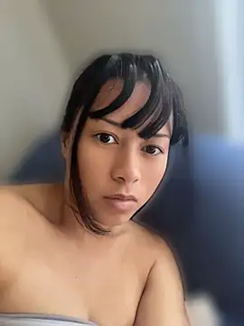 Xcream  online show from July 1, 8:41 pm