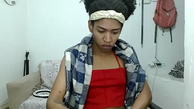 Snapshot of angelamarie1 chatting on September 19, 11:42 am angelamarie1 online show from September 19, 11:42 am