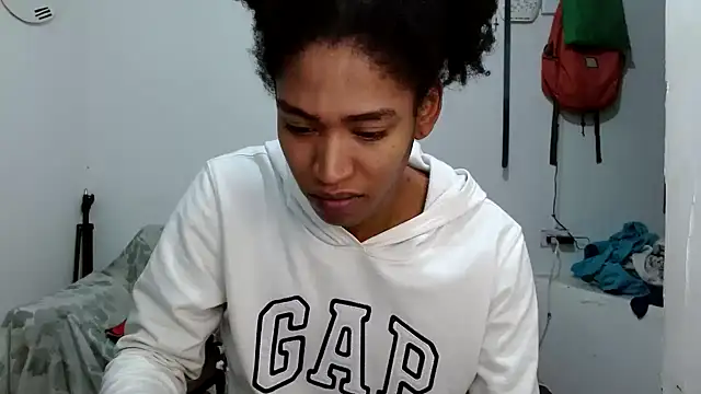 Snapshot of angelamarie1 chatting on September 9, 8:08 pm angelamarie1 online show from September 9, 8:08 pm