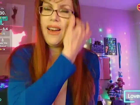 EmmaIsHere online show from February 19, 2:38 pm