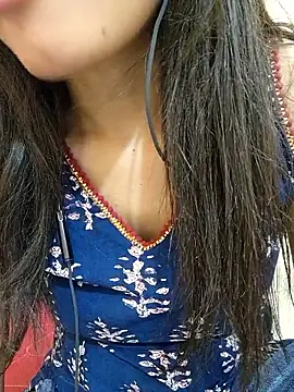 CuteSarikaLIVE online show from May 1, 4:05 am