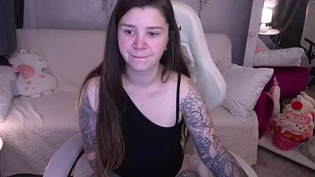 Snapshot of AmellyMilly chatting on October 5, 12:54 pm AmellyMilly online show from October 5, 12:54 pm
