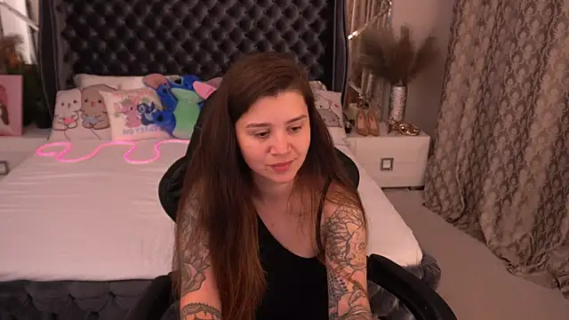 Snapshot of AmellyMilly chatting on September 26, 12:47 pm AmellyMilly online show from September 26, 12:47 pm