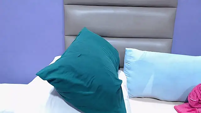 GiantTittts online show from July 9, 8:55 pm