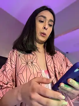 MiahWindsor online show from June 10, 11:36 pm