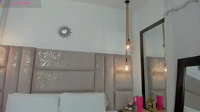 CeliWoods online show from July 15, 11:26 am