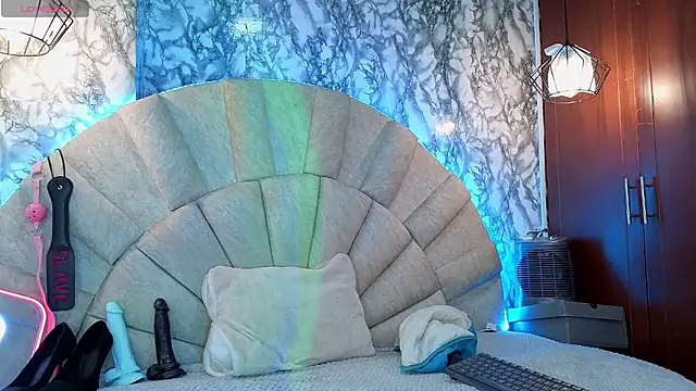  emma miller  online show from February 19, 12:05 pm