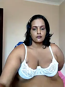 Snapshot of Foxybaby420 chatting on September 11, 6:36 am Foxybaby420 online show from September 11, 6:36 am