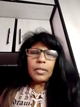 MsAttitude online show from August 4, 1:39 pm