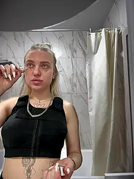 pinkstar  online show from October 4, 7:25 am