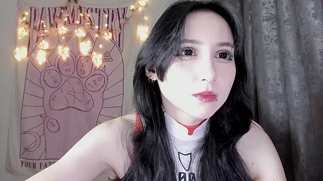 Holy420lolii online show from November 9, 6:37 pm