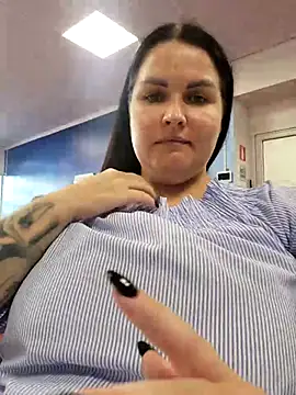 GeorgiaLerox online show from October 5, 12:21 pm