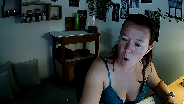 AnyaKreyxh online show from October 19, 11:56 am