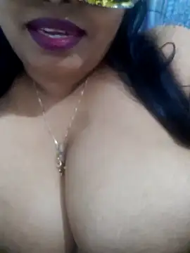 chubby wife online show from November 12, 9:40 am