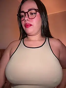 andra rose online show from July 16, 11:20 pm